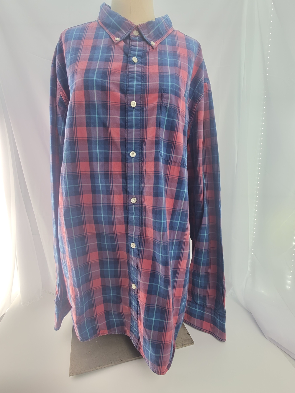 American Eagle Outfitters Mens Plaid Button-Up Shirt in Pink & Blue XXL